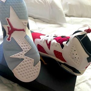 Jordan 6 Retro size 4.5 y DEADSTOCK